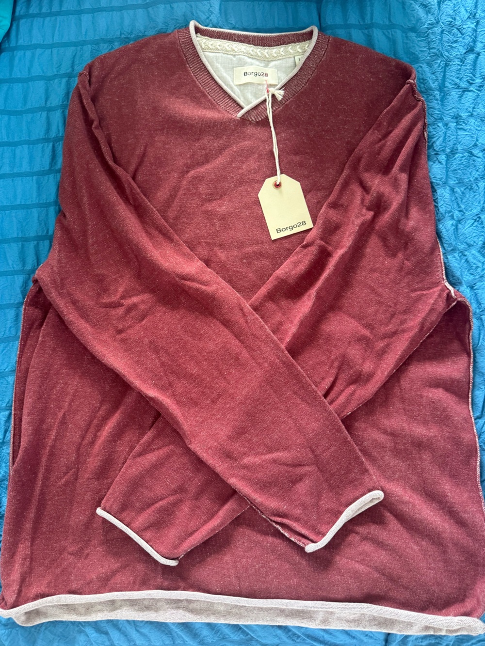 Men’s Burgundy Borgo 28 V-Neck Sweater